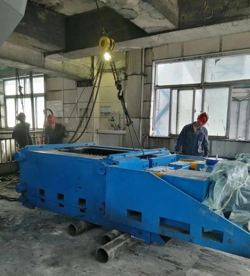 洗煤廠利用生產間隙更換破碎機